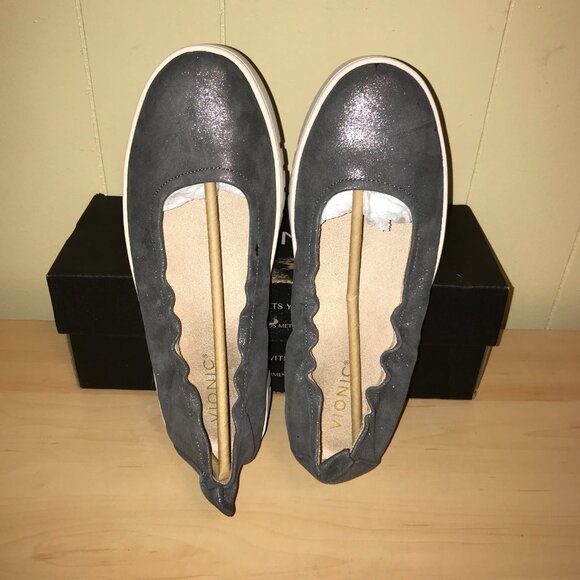 Vionic Uptown Ballet Flats - Polluted Silver - 8.5 - Picture 5 of 10